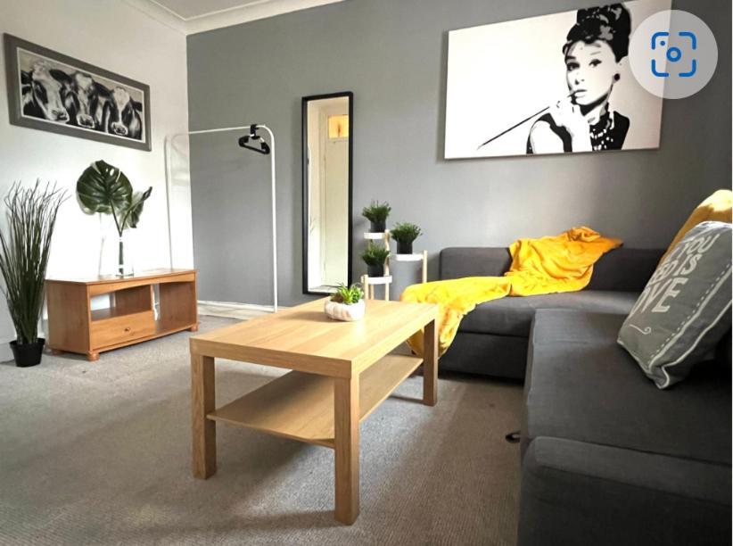 Apartamento Beautiful Flat In Brixton Londres Exterior foto